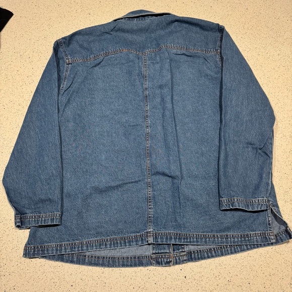 Vintage Cat Embroidered Denim Shacket with Pockets | Large - Picture 4 of 6